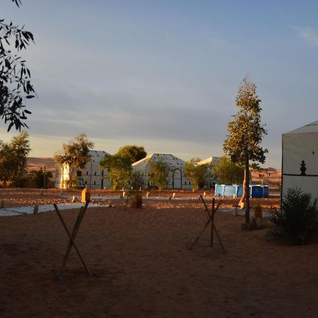 Отель Luxury Sahara Dream Camp Мерзуга Экстерьер фото