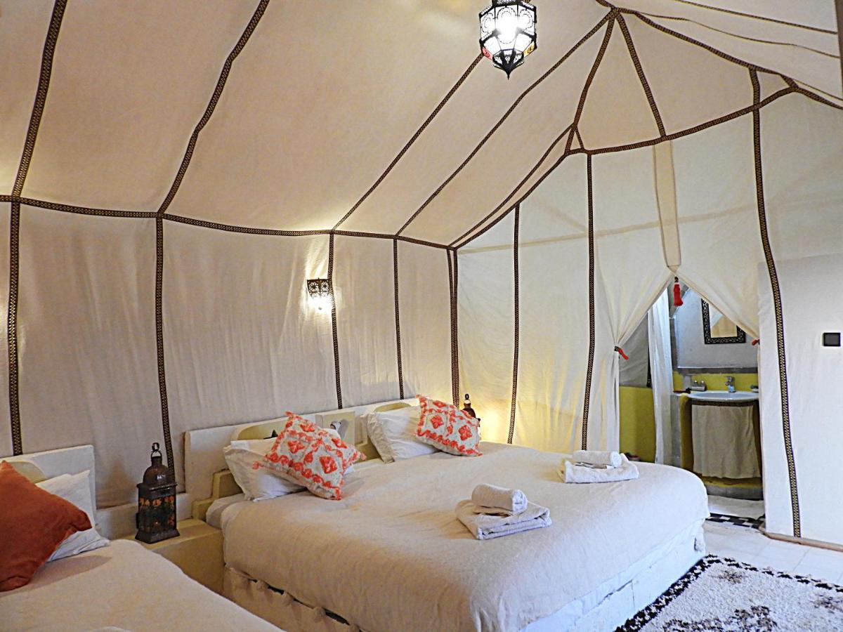 Отель Luxury Sahara Dream Camp Мерзуга Экстерьер фото